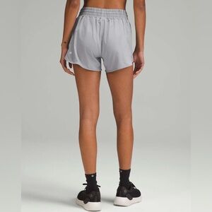 NWT Lululemon Hotty Hot High-Rise Lined Short 4" Rhino Grey W7AYXT Liner RHIG